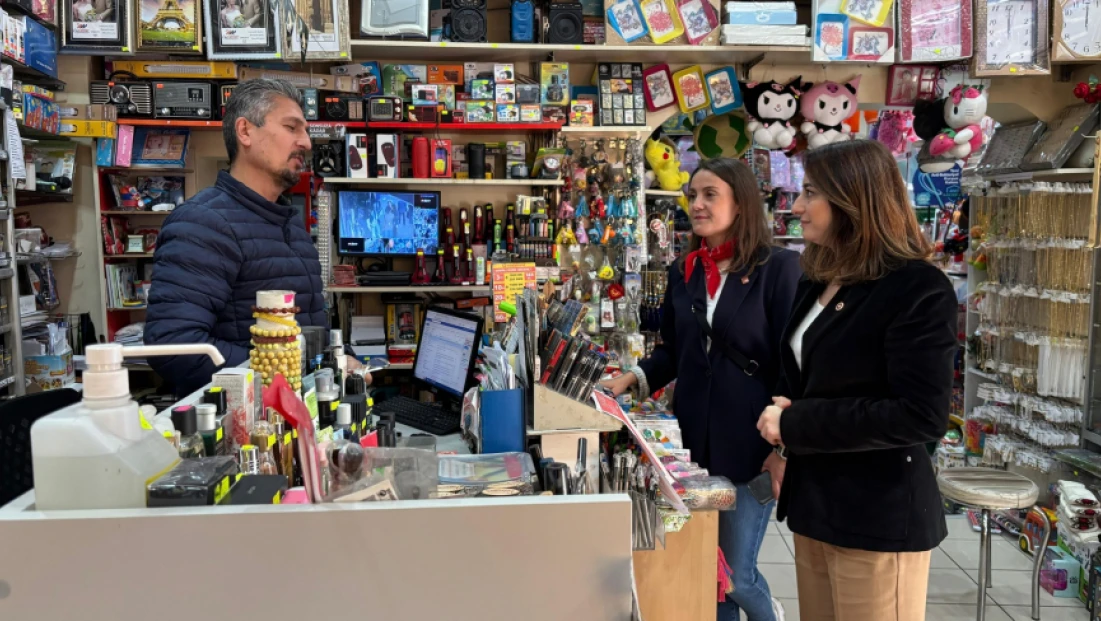 Bankoğlu Kurucaşile’de esnaf gezdi