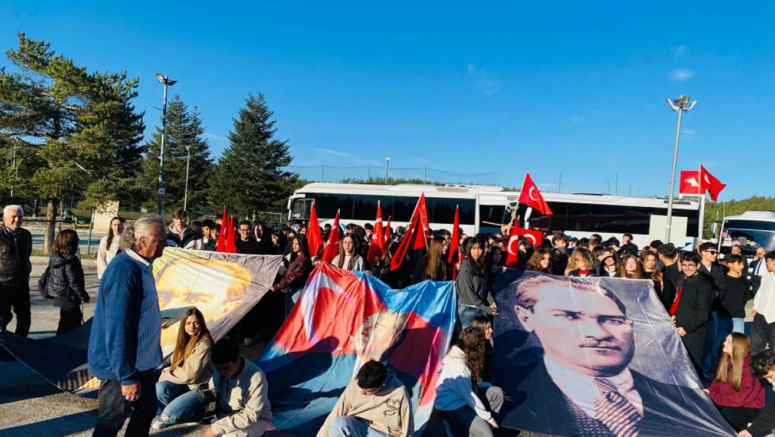Bartınlı Öğrenciler 10 Kasım’da Anıtkabir’de Buluştu