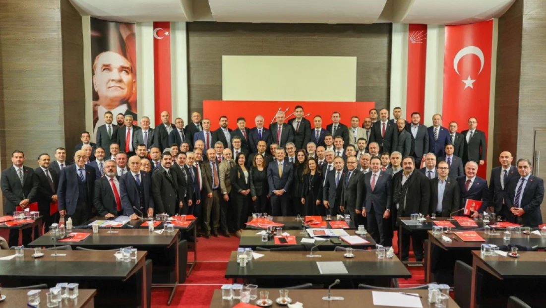 CHP’den Erken Seçim ve Ekonomi Gündemi