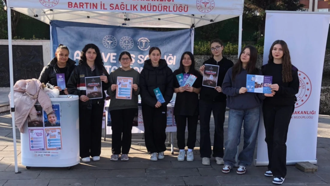 Doğru Diş Fırçalama Teknikleri Uygulamalı Anlatıldı