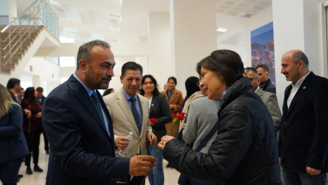 Eğitim Fakültesinden Öğretmenler Günü’ne Özel Program