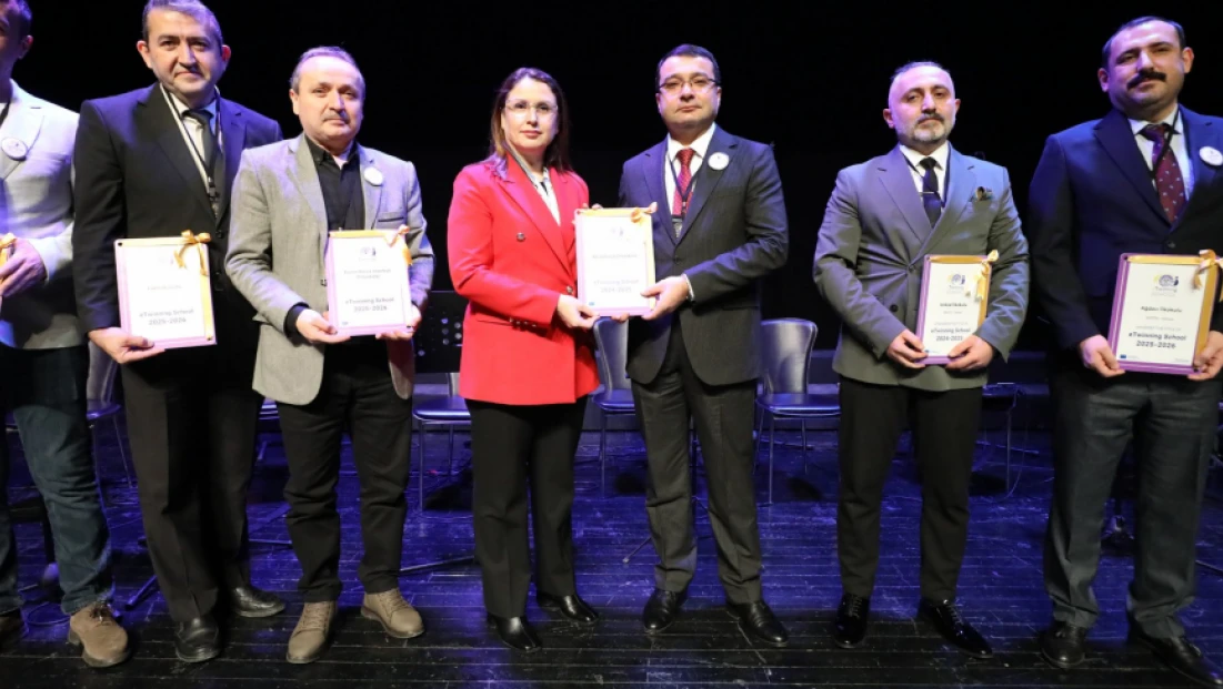 eTwinning Başarıları Ödül Töreniyle Taçlandı