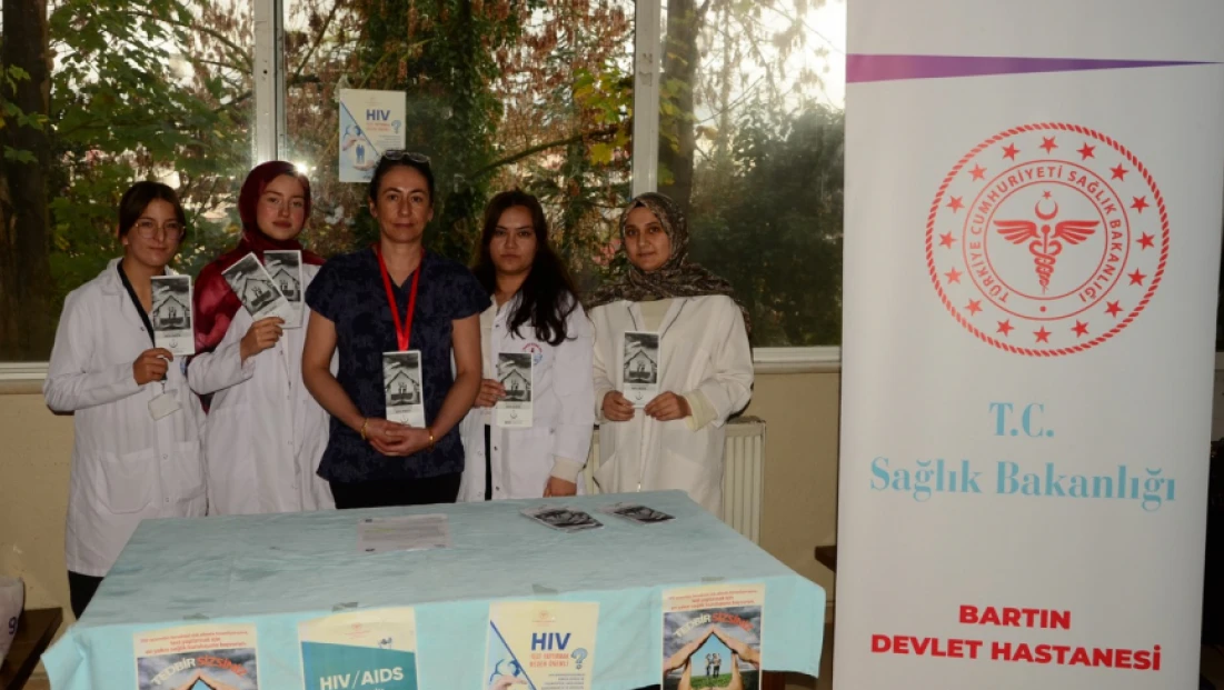 HIV ve AIDS’e Dair Doğru Bilgi İçin Farkındalık Standı Kuruldu