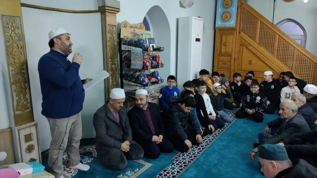 Sabah Namazında Gönüller Buluştu