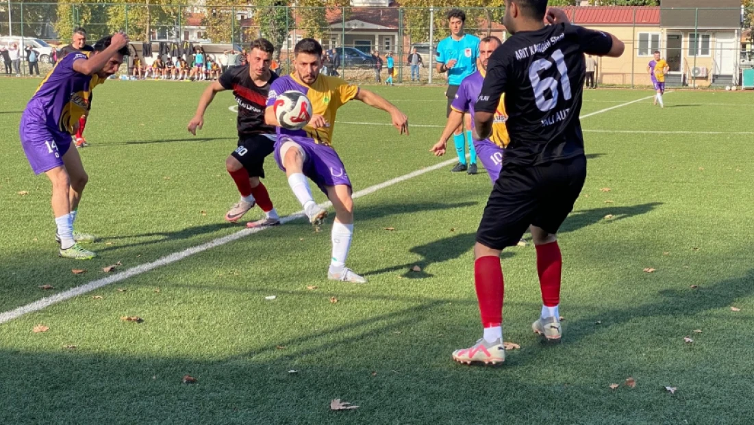 Ulus’ta dostluk kazandı