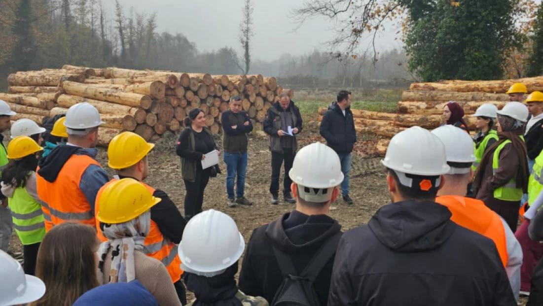 Ulus’ta “Ormancılık Ağaç Kesmek Değildir” Eğitimi