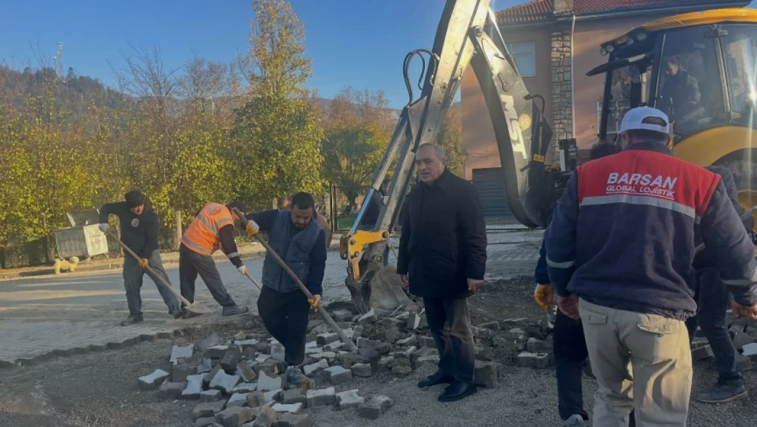 Zübeyde Hanım Caddesi Yenileniyor