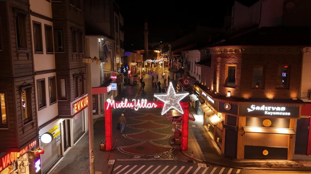 Bartın'da Caddeler Yeni Yıla Hazır