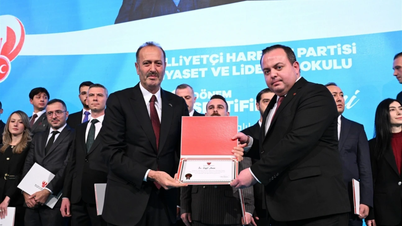 Bartınlı İsim MHP'nin Liderlik Okulu'nu Başarıyla Tamamladı