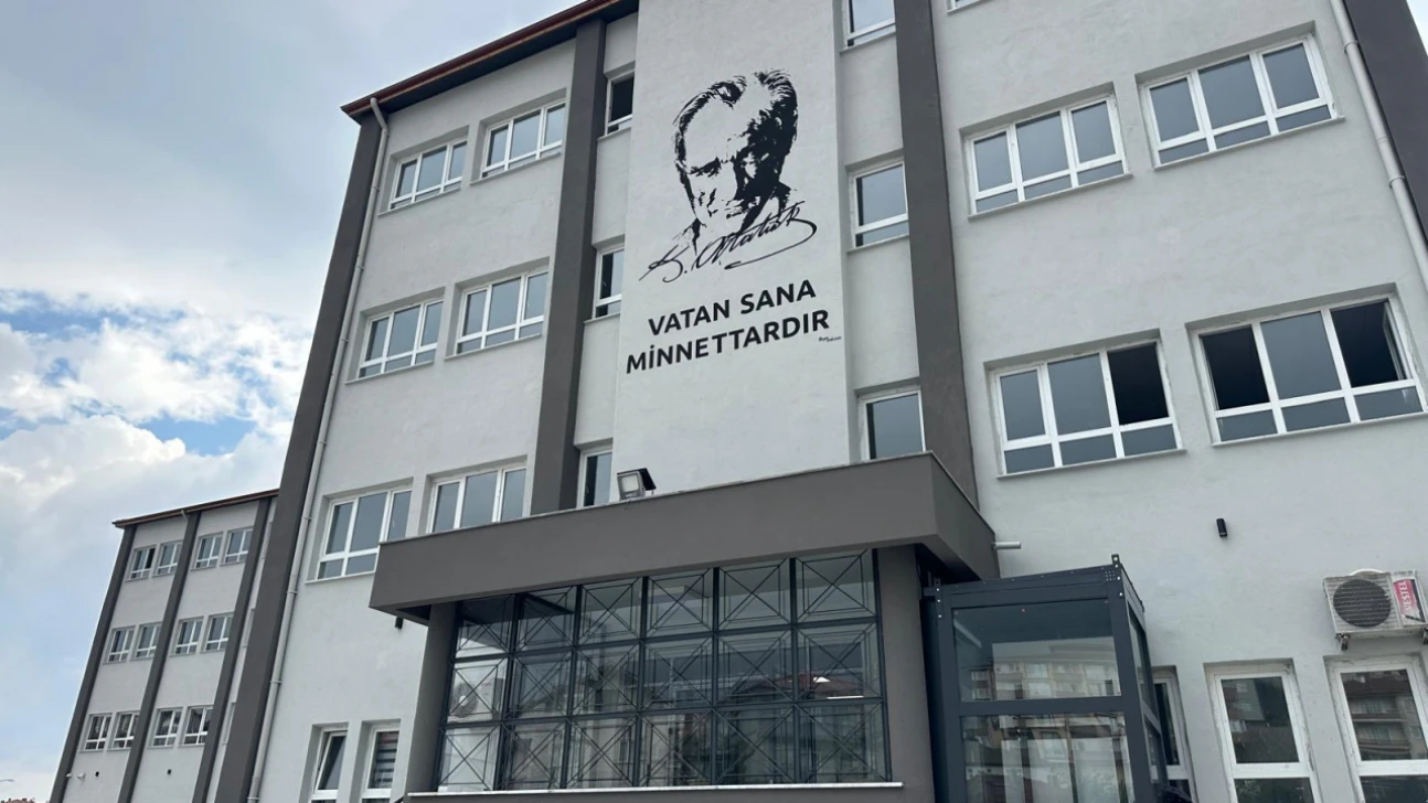 Davut Fırıncıoğlu Anadolu Lisesi Yenilenerek Açıldı