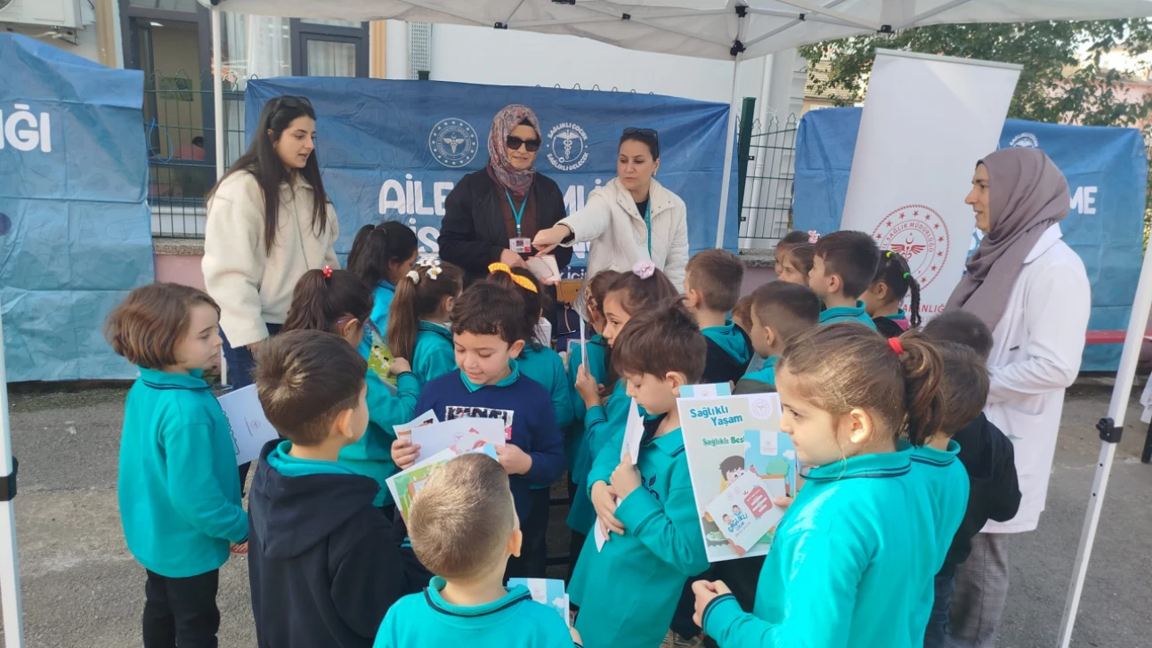 Minikler Hem Eğlendi Hem Öğrendi