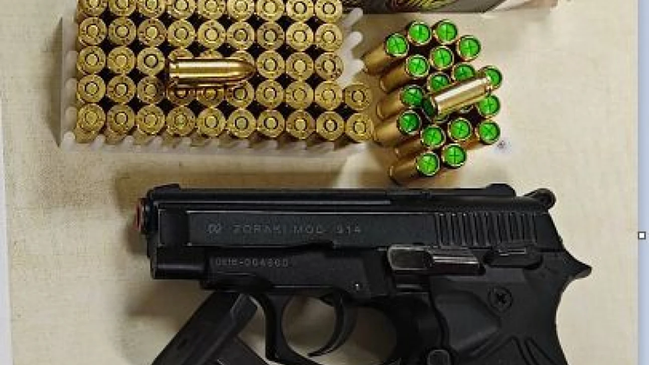 Şüpheli Şahıstan Tabanca ve Fişek Ele Geçirildi