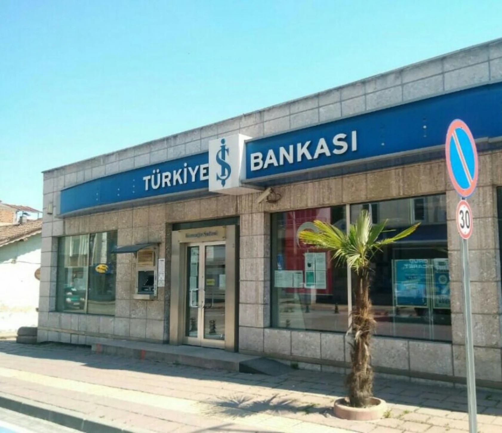 Bartın evinde kalıyor