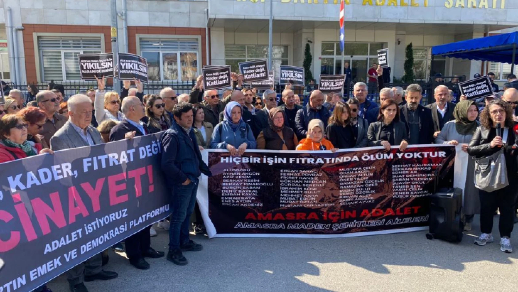 Bankoğlu 'Sarayın avukatlarını uyarın Sayın Başkan'