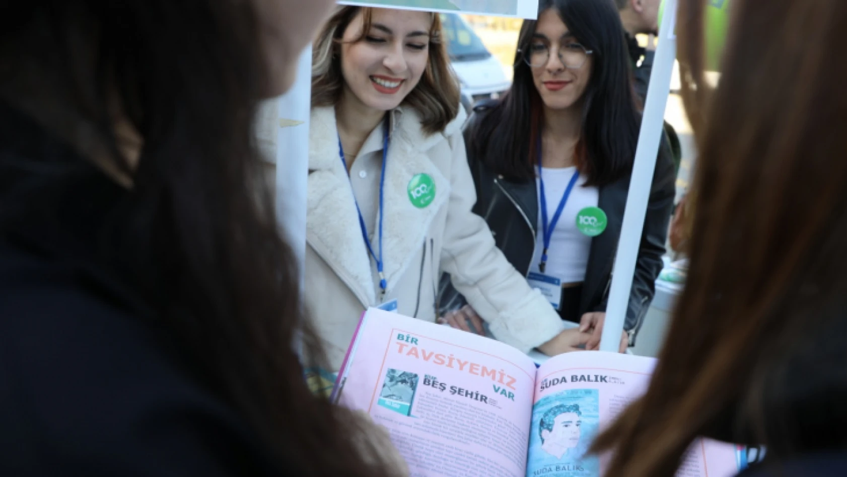 BARÜ'de 'Öğrenci Kulüpleri Tanıtım Fuarı' yapıldı