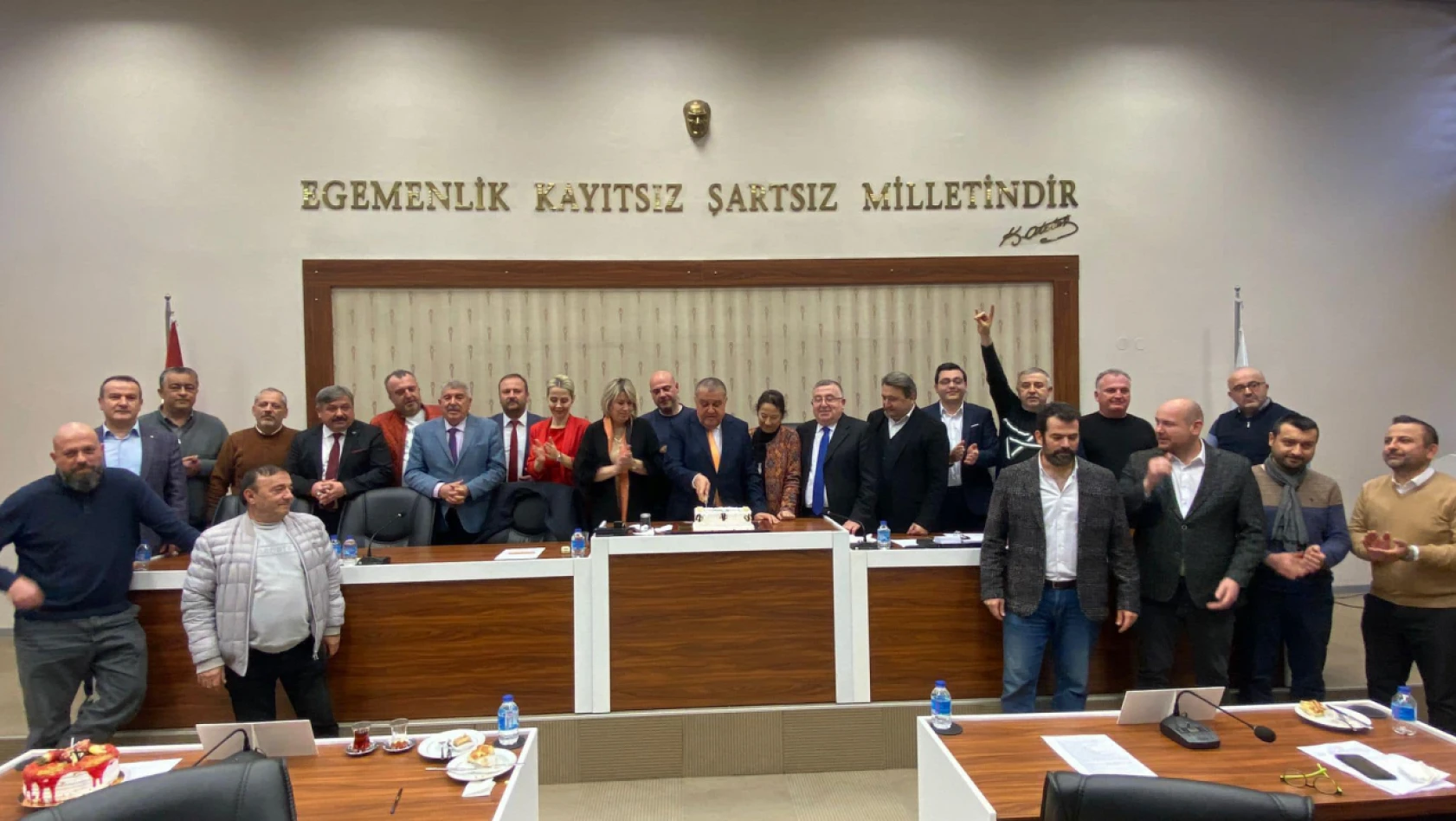 Belediye Meclisinde seçin öncesi son toplantı