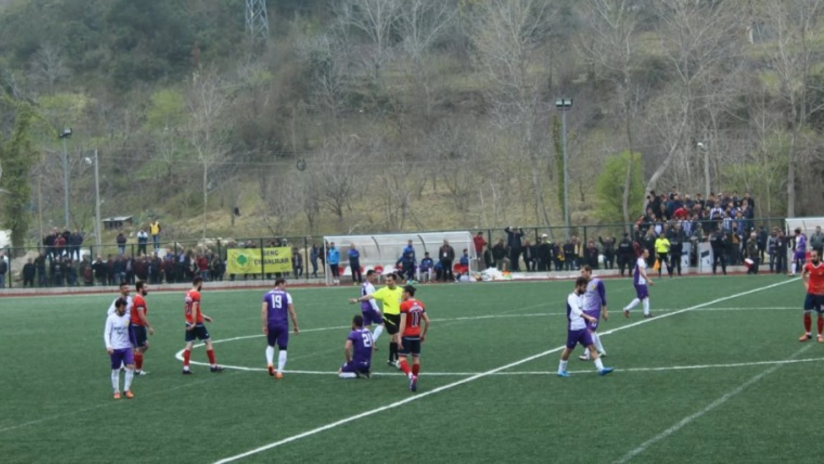 Amasraspor  Ulusçınarspor'u 3-1 yendi