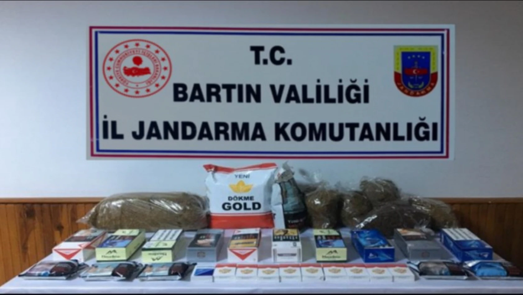 Kumluca'da kaçak tütün operasyonu