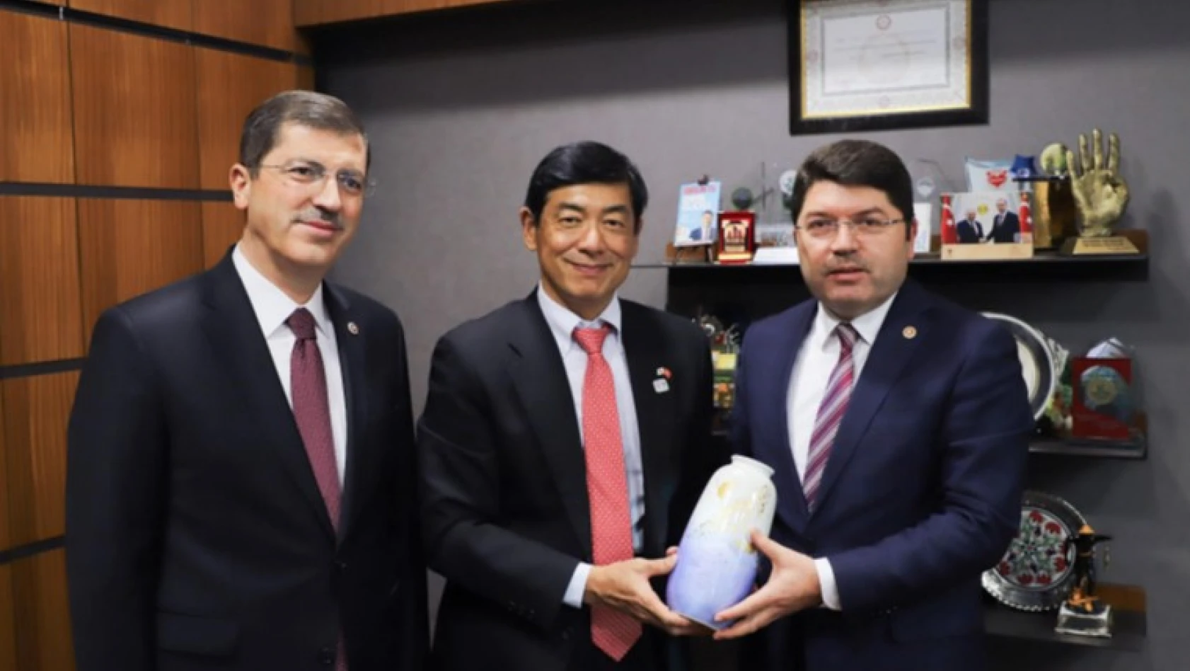 Japonya Büyükelçisinden Tunç'a ziyaret