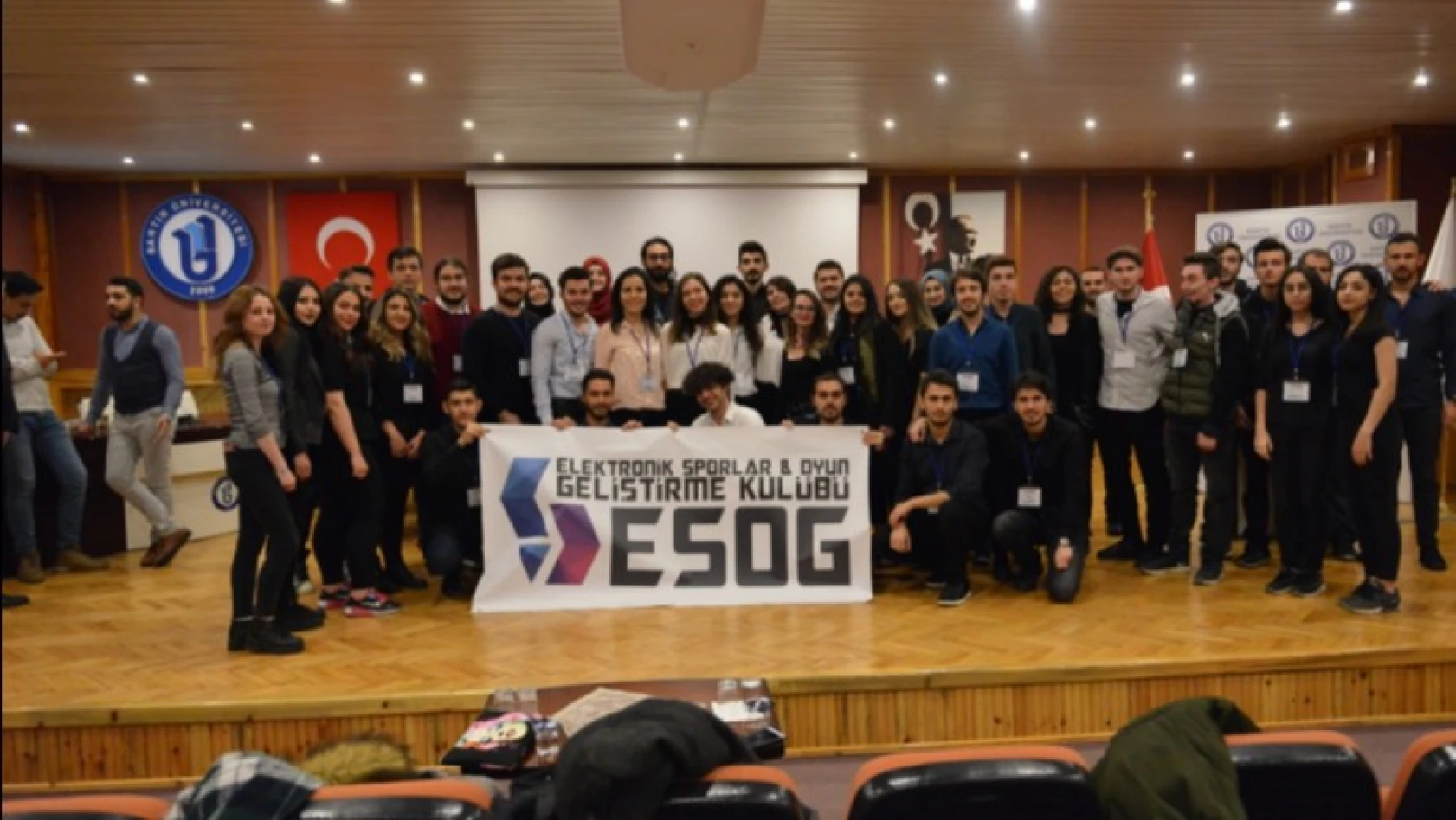 YBS mezunları ESOG'un etkinliğinde bir araya geldi