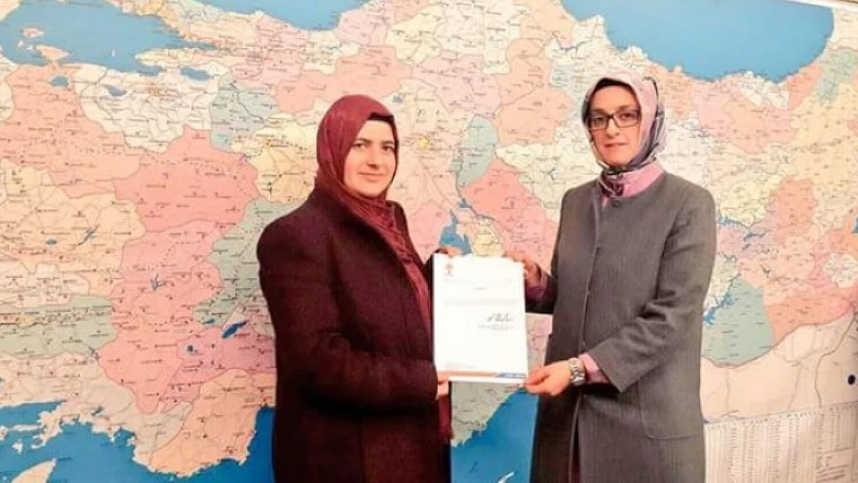 Özçelik, AK Parti  Kurucaşile Kadın Kolları Başkanı oldu