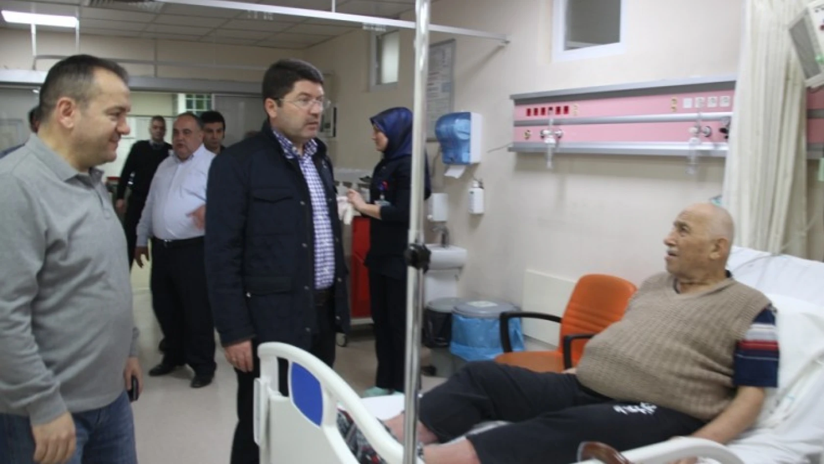 Tunç'tan Bartın Devlet Hastanesi Acil Servisine ziyaret