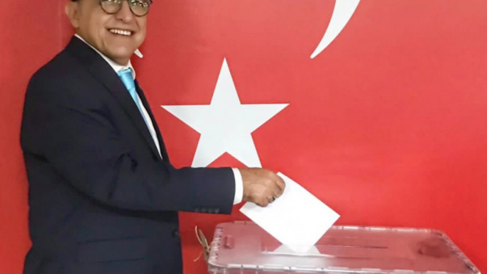 İYİ Parti'de Kasapoğlu güven tazeledi