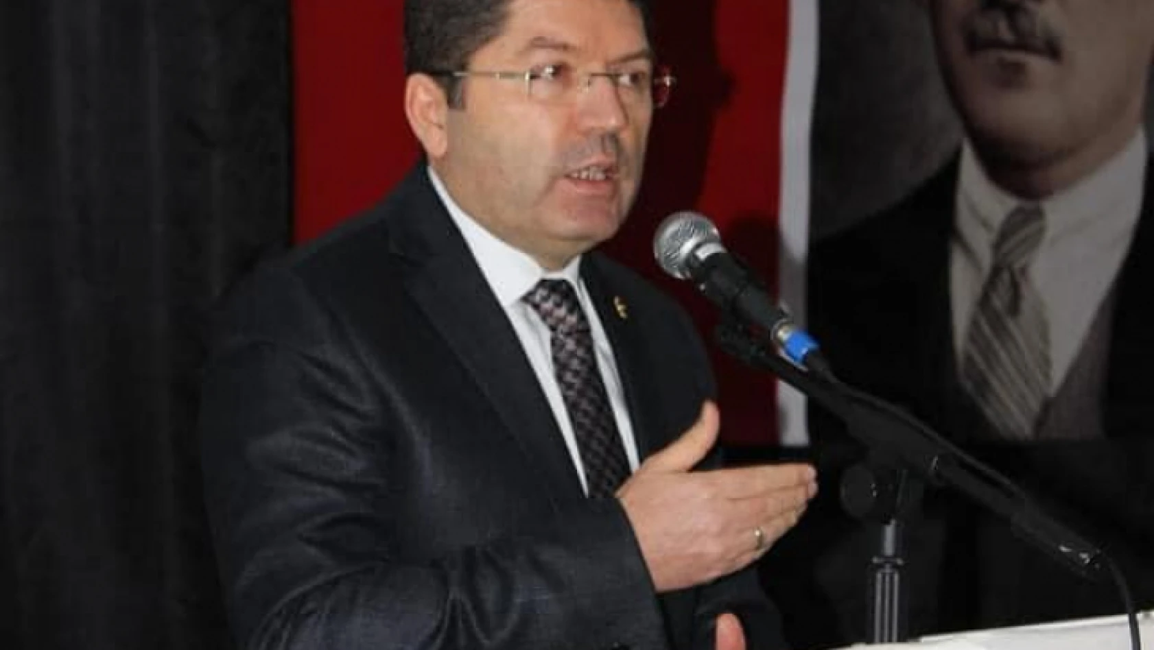 Tunç 'AK Parti siyaseti eser ve hizmet siyaseti'