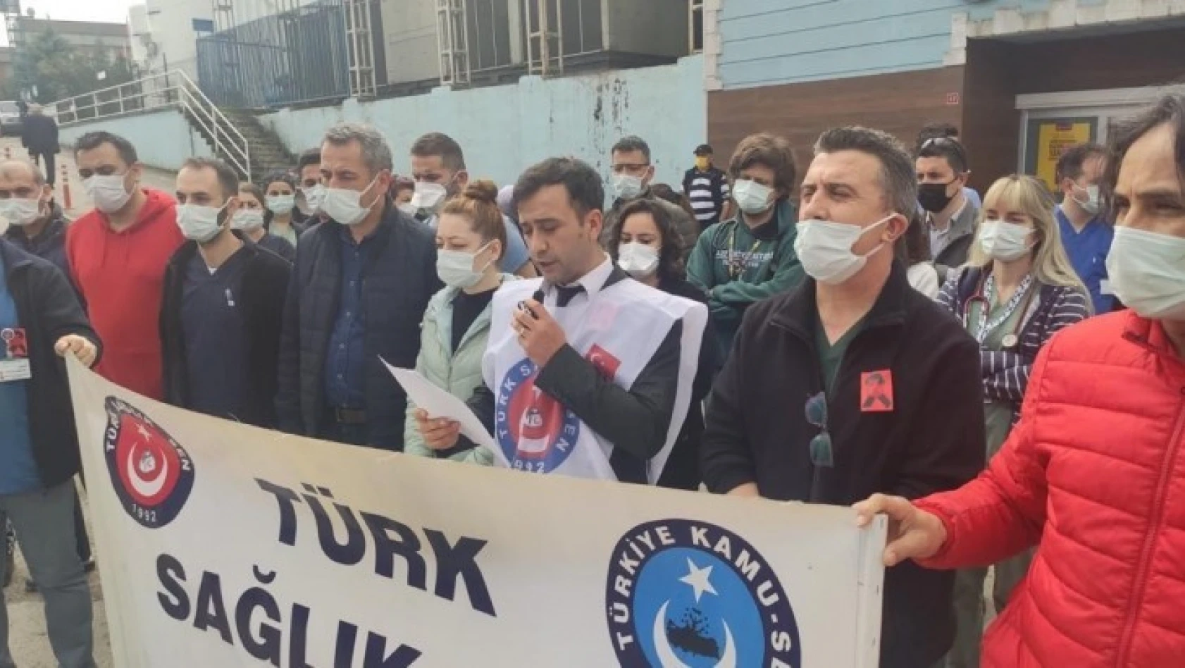 Türk Sağlık-Sen sağlık çalışanlarına şiddeti kınadı