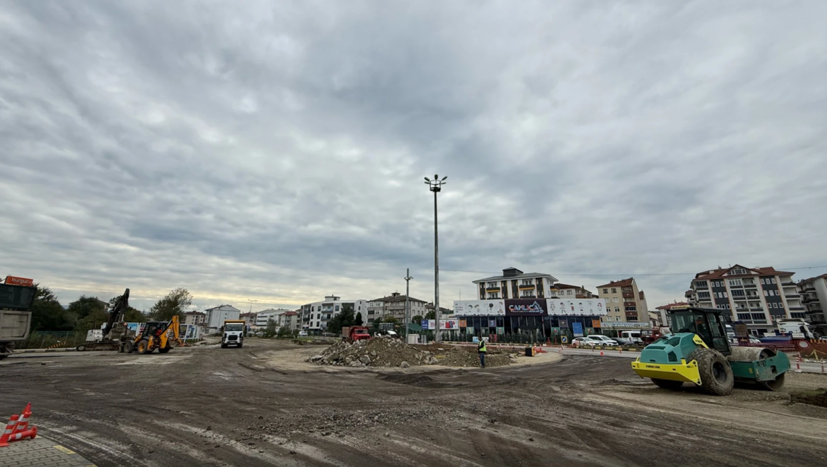 Çatmaca Akıllı Kavşak Trafiğe Açıldı