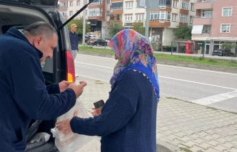 Adak Etleri İhtiyaç Sahiplerine Dağıtıldı