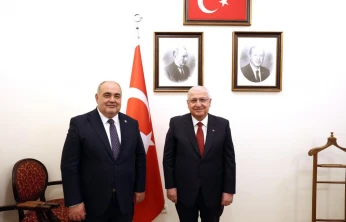 Aldatmaz, Milli Savunma Bakanı Güler'i Meclis'te Ziyaret Etti