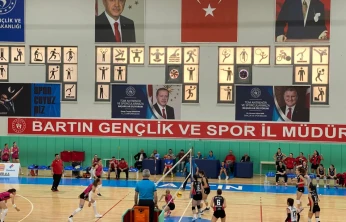 Bartın Volley Academy'den 10'da 10 Sırada Yahya Kaptan Maçı
