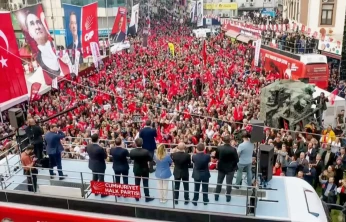 CHP Bartın Teşkilatı, Madenci Anıtı'nda Demokrasiye Destek Verdi