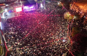 Cumhuriyet Coşkusu Sokaklara Sığmadı!