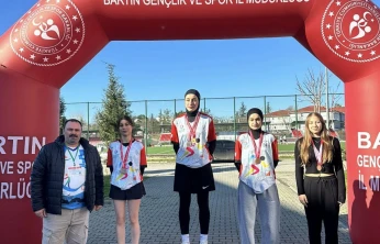 Genç Sporcular Oryantiring Parkurlarında Ter Döktü