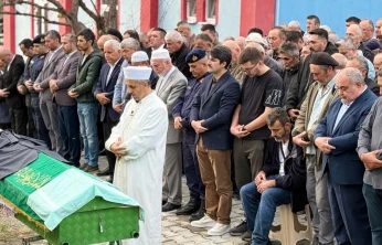 Küçükkızılkum Köyü Muhtarı Recep Denizer Son Yolculuğuna Uğurlandı