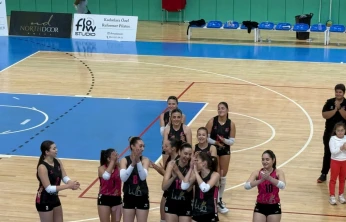 Lider Bartın Volley Academy, Taraftarı Önünde Sahaya Çıkıyor