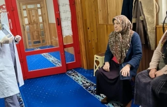 Mobil Ekiplerden Vatandaşa Yerinde Sağlık Hizmeti