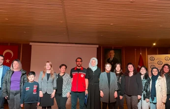 Sağlık ve Veteriner Alanında Zoonotik Hastalıkların Önemi Anlatıldı