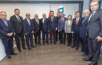 Türkiye Gazeteciler Konfederasyonu'ndan BİK Genel Müdürü Abdülkadir Çay'a ziyaret.