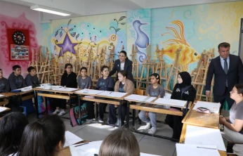 Vali Arslan, Kozcağız'da Öğrencilerle Buluştu