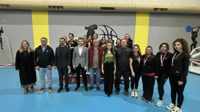 Bartın Valiliği'nden Masa Tenisinde Bölge Birinciliği