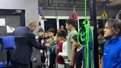 Başkan Uzun'dan Minik Güreşçilere Destek