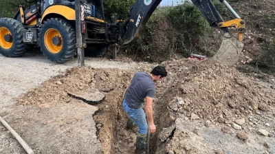 Köylerde Altyapı ve Yol Çalışmaları Hız Kesmeden Sürüyor