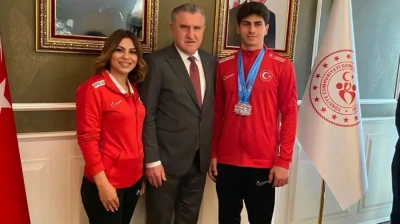Özel Sporcular Gençlik ve Spor Bakanının Konuğu Oldu
