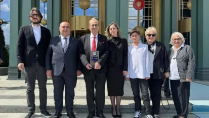 Bartın Gazetesi'ne 10. Anadolu Medya Ödülleri'nde büyük onur