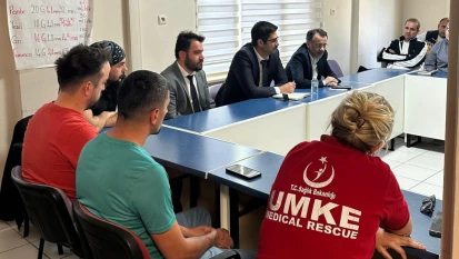 Sağlık Müdürü'nden 112'ye moral ziyareti