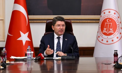 İlk Ders Bakan Tunç'tan
