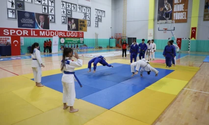 Amatör Sporun Kalbi Bartın'da Attı